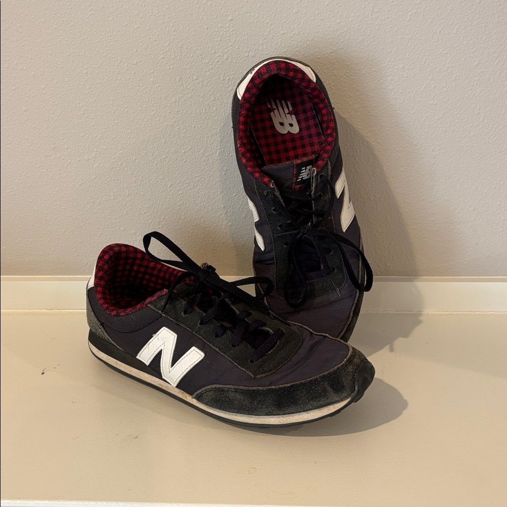New Balance 410s